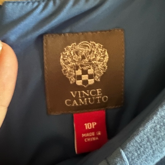 ✨Vince Camuto | Blue Short Sleeved Shift Dress - Picture 3 of 3